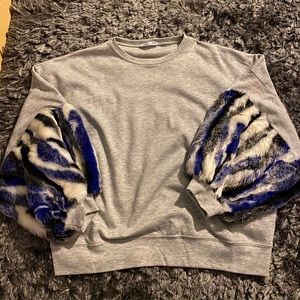 Grey Zara Sweatshirt w/ Fur Sleeves